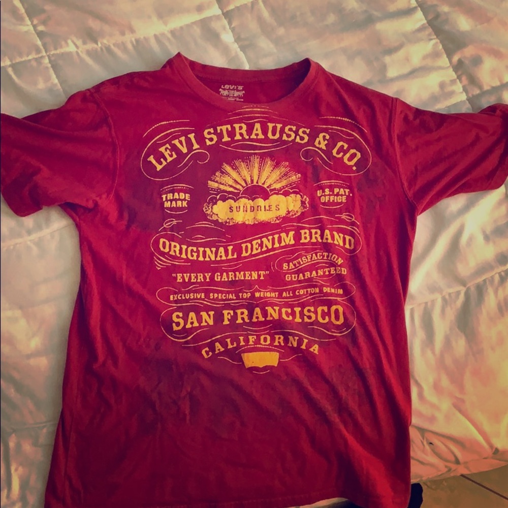 Levi Strauss & Co. Large (16/18)